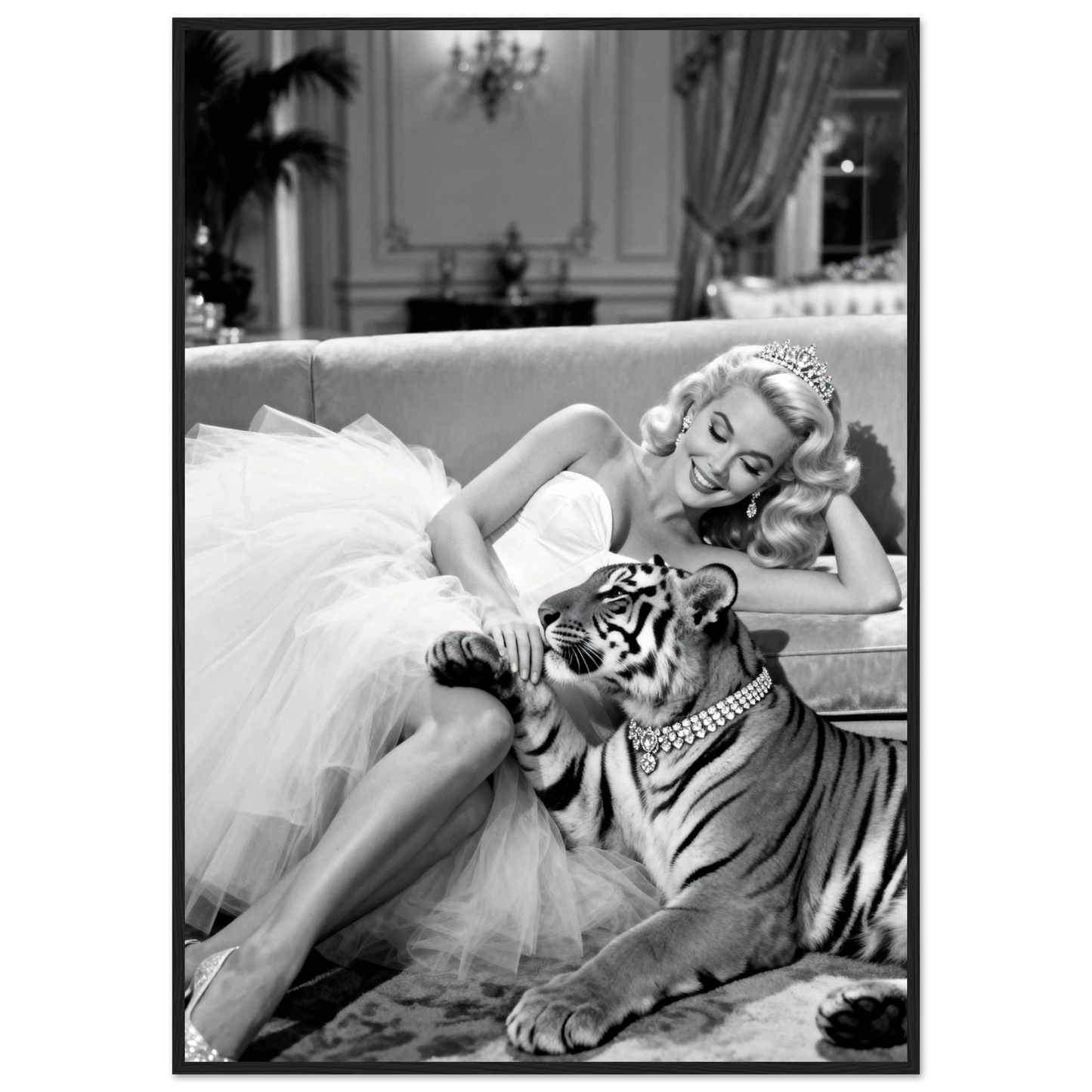 Vintage Hollywood Starlet Tiger Art Print 70x100 cm 28x40″ Classic Matte Framed Poster - Black Wood