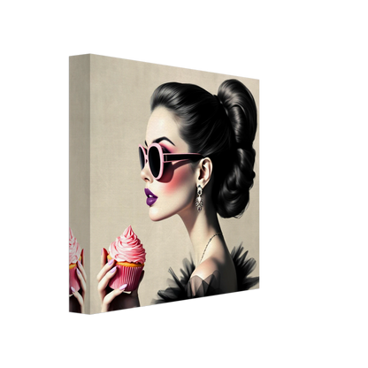 Retro Fashion Model Glam Cupcake Art Print 20x20 cm 8x8″ Gallery Wrapped Canvas