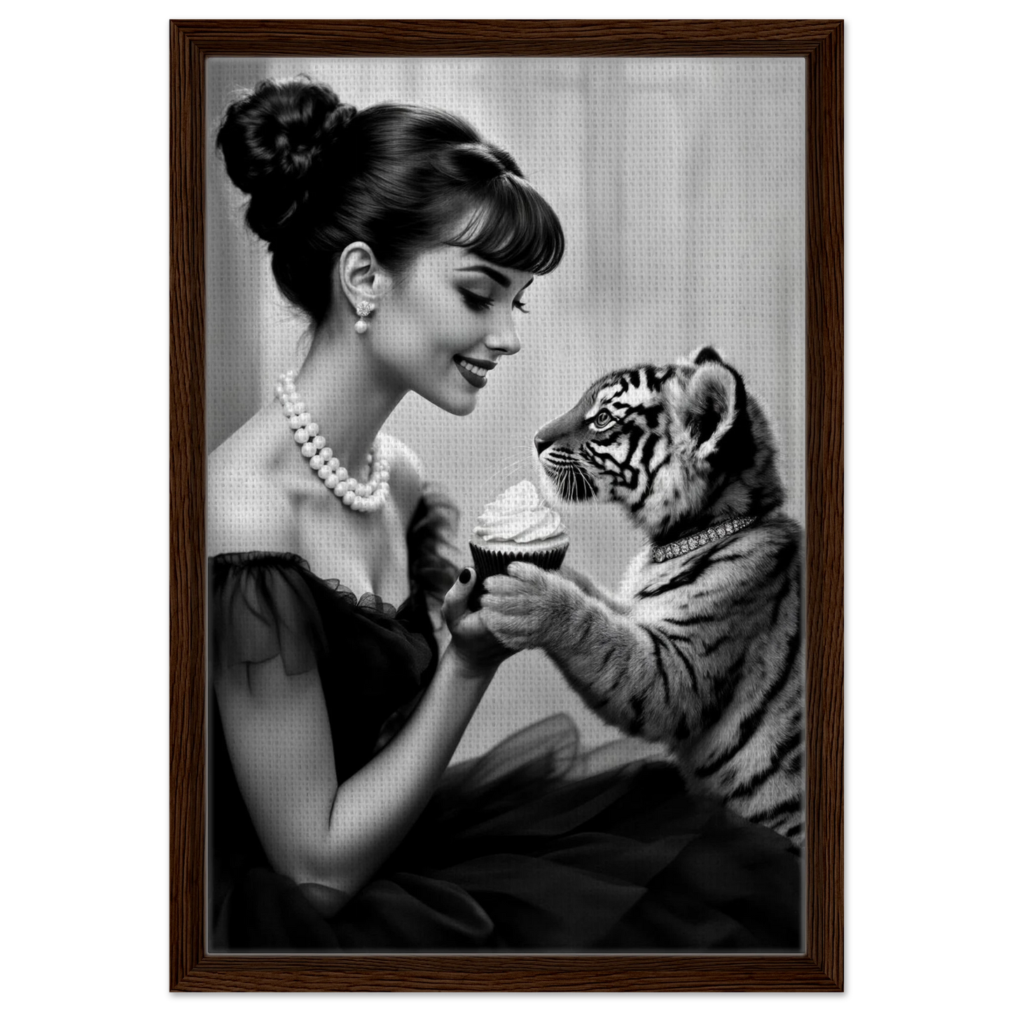 Audrey Hepburn Tiger Cub Art Print Dark Brown Wood Frame 40x60 cm 16x24″ Framed Canvas